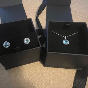 Fred Meyer jewelry set never worn